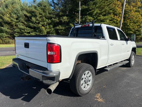 Used 2015 GMC Sierra 2500 SLE w/ SLE Preferred Package image 5