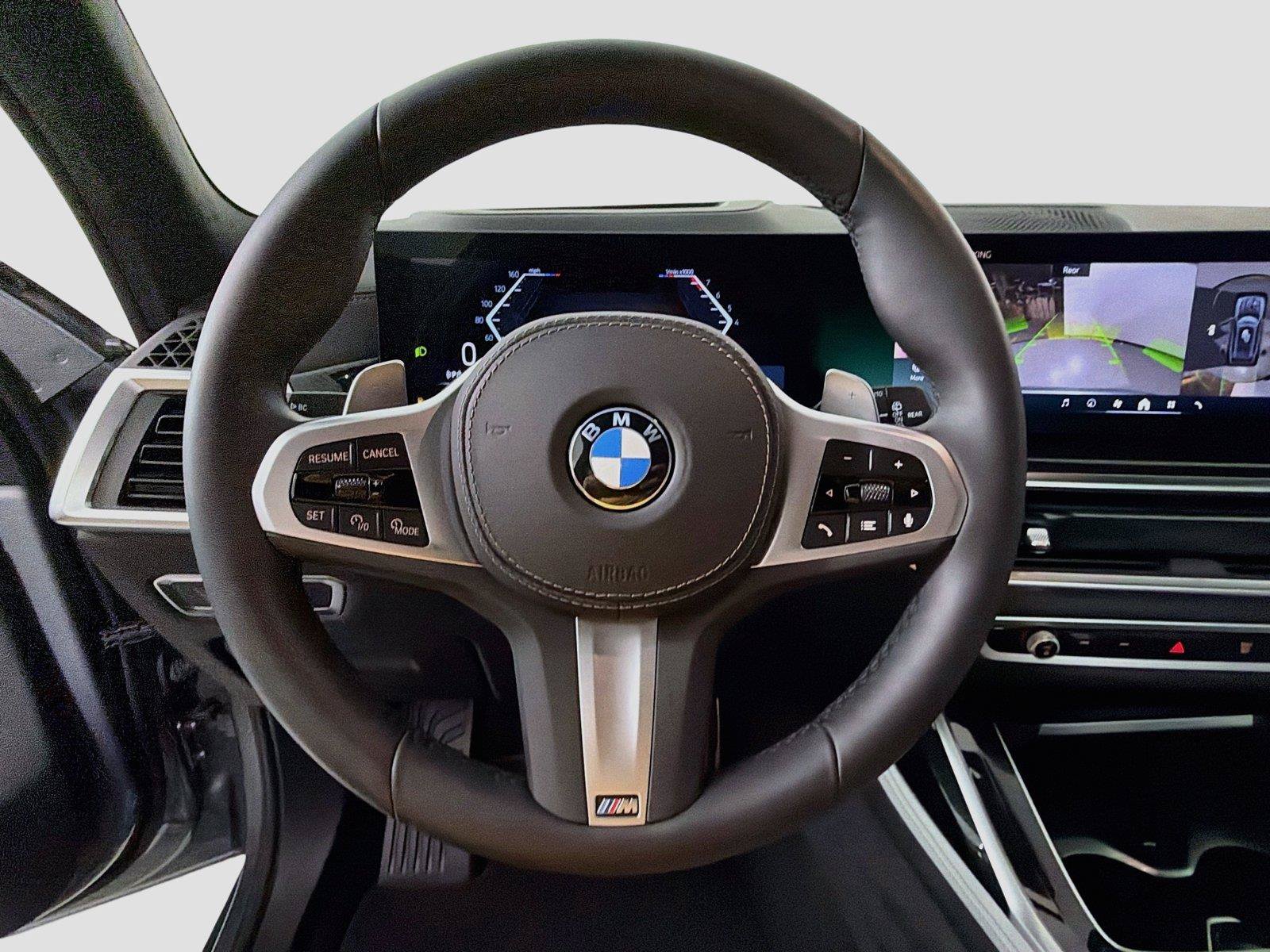Used 2026 BMW X7 xDrive40i w/ M Sport Package AWD/4WD image 11