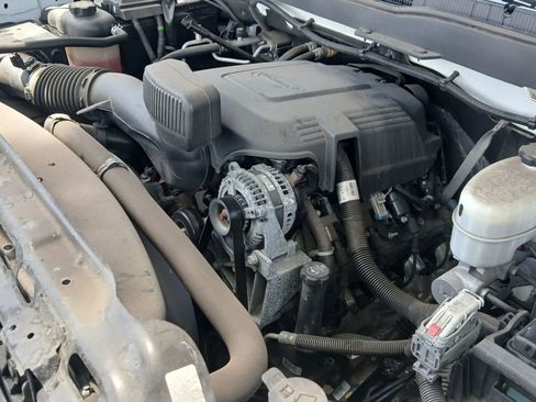 Used 2019 Chevrolet Silverado 2500 W/T w/ WT Convenience Package RWD image 11
