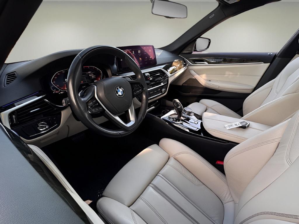 Used 2023 BMW 530i w/ Premium Package RWD image 20