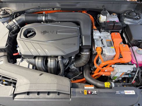 Used 2025 Hyundai Sonata SEL image 32