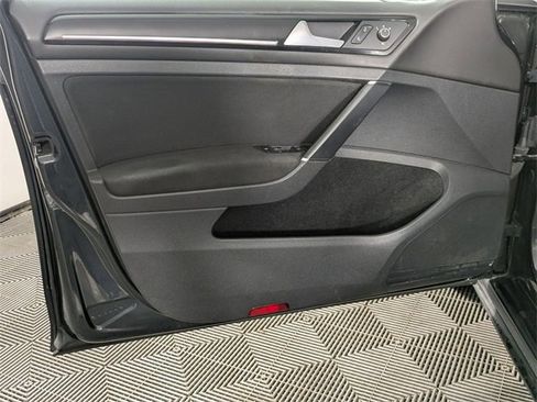 Used 2015 Volkswagen GTI S image 12