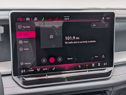 New 2026 Volkswagen Tiguan SE R-Line AWD/4WD image 22