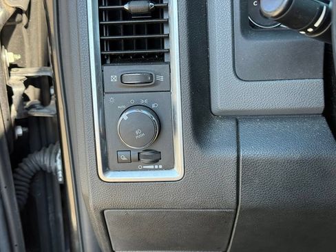 Used 2018 RAM 1500 Big Horn AWD/4WD image 20