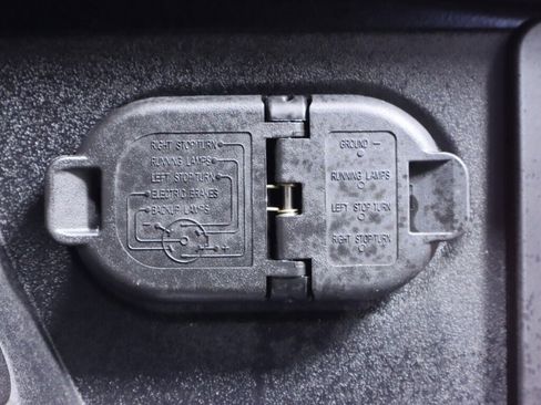 Used 2023 Toyota Tacoma TRD Off-Road w/ Black Out Package (TMS) image 35