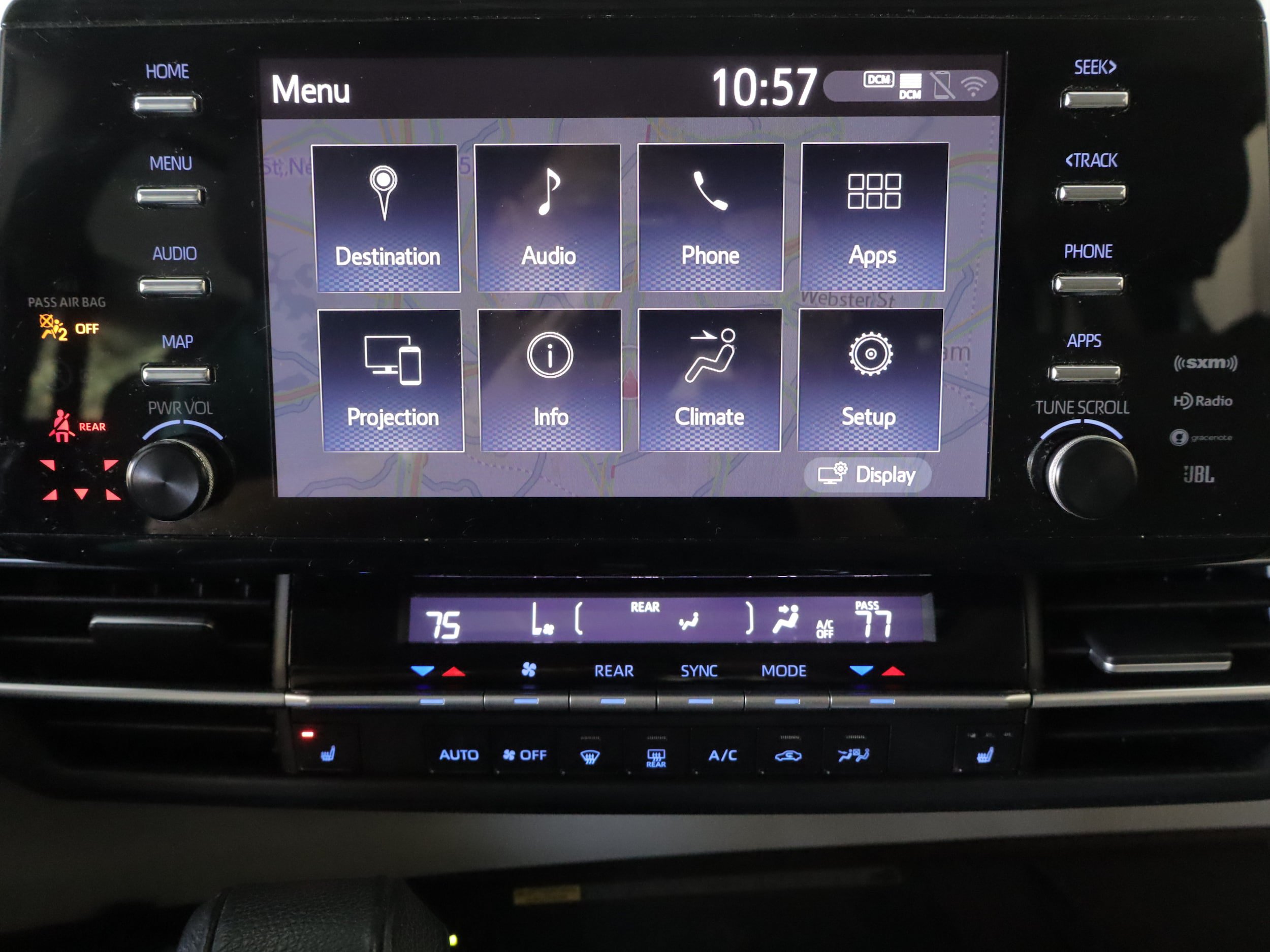 Used 2021 Toyota Sienna XLE w/ XLE Plus Package AWD/4WD image 15