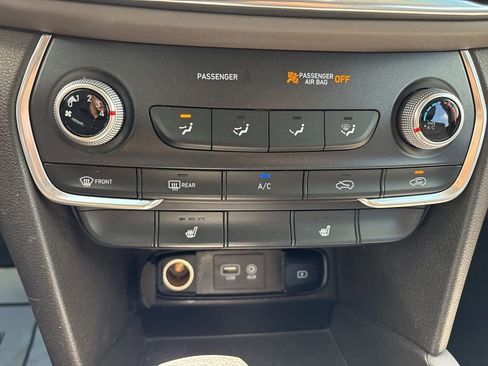 Used 2020 Hyundai Santa Fe SEL FWD image 23