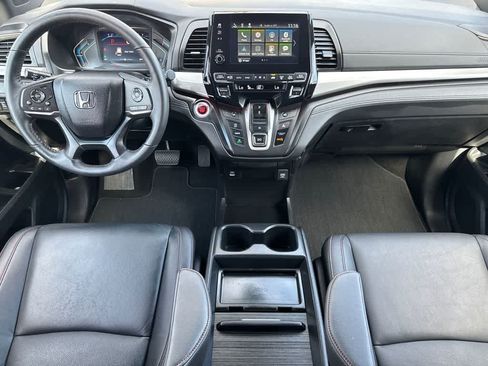 Used 2024 Honda Odyssey Sport image 19