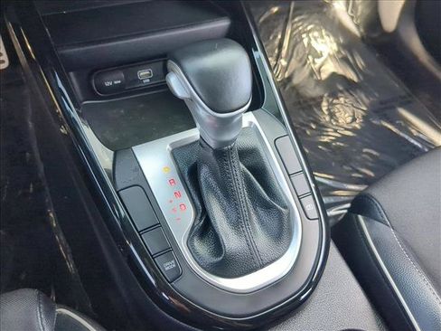 Used 2023 Kia Forte GT-Line FWD image 11