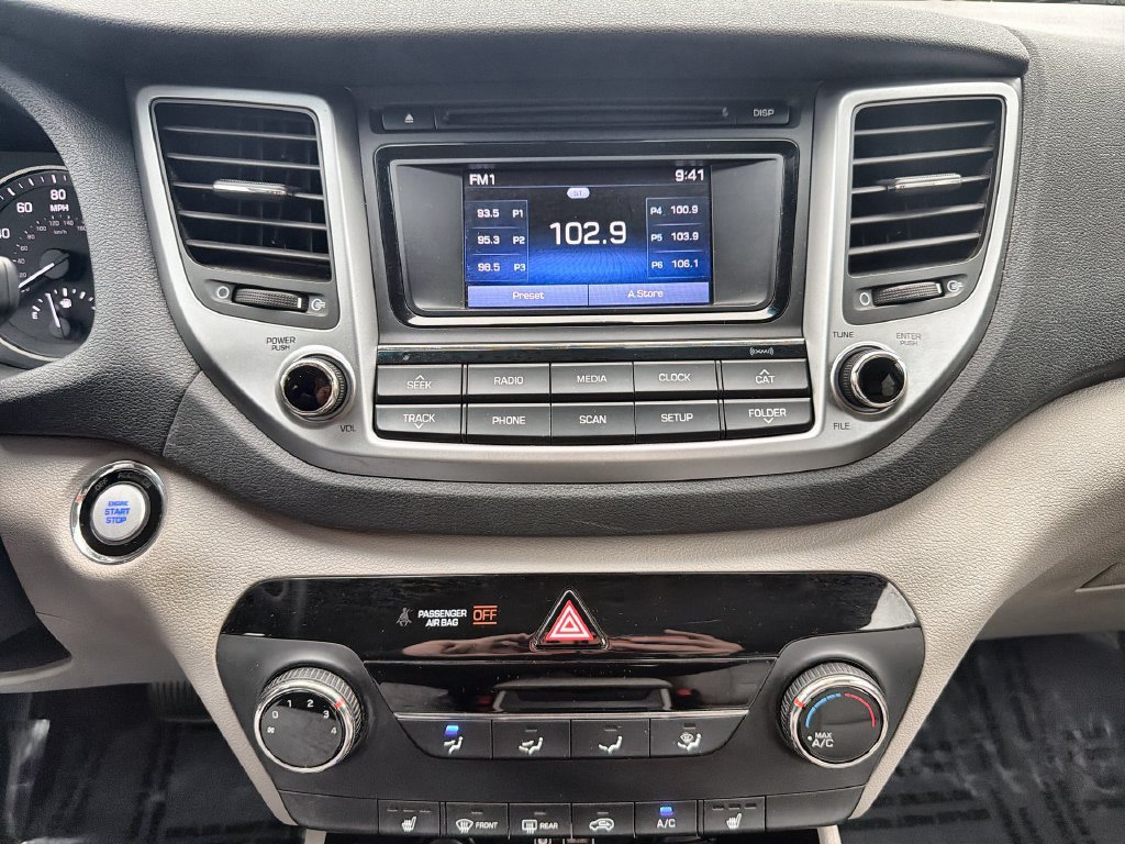 Used 2016 Hyundai Tucson Sport FWD image 12