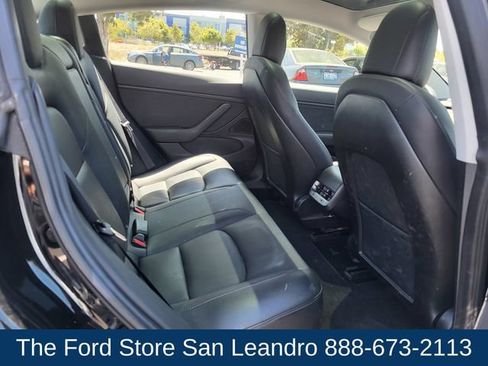 Used 2018 Tesla Model 3 Mid Range RWD image 13