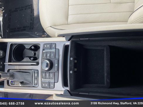 Used 2016 Hyundai Genesis 3.8 w/ Option Group 04 AWD/4WD image 19