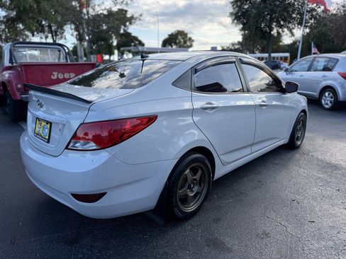 Used 2015 Hyundai Accent GLS image 8