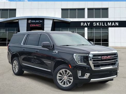 Used 2024 GMC Yukon XL SLT w/ SLT Luxury Package AWD/4WD image 1