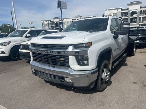 Used 2022 Chevrolet Silverado 3500 LT w/ Convenience Package AWD/4WD image 12