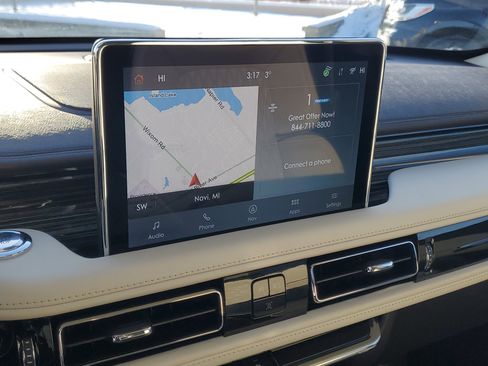 Certified 2023 Lincoln Aviator Black Label w/ Dynamic Handling Package image 16