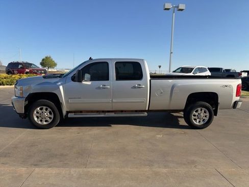 Used 2014 Chevrolet Silverado 3500 LTZ w/ LTZ Plus Package image 4