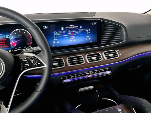 New 2026 Mercedes-Benz GLE 350 4MATIC image 9