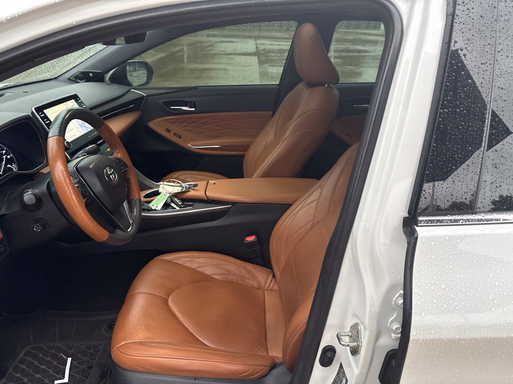 Used 2019 Toyota Avalon Limited w/ Advanced Safety Package FWD image 10