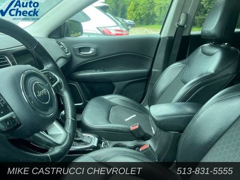 Used 2019 Jeep Compass Latitude AWD/4WD image 6