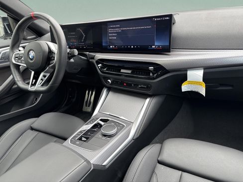 Certified 2025 BMW M440i RWD image 13