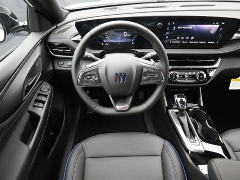 New 2026 Buick Envista Sport Touring FWD image 13