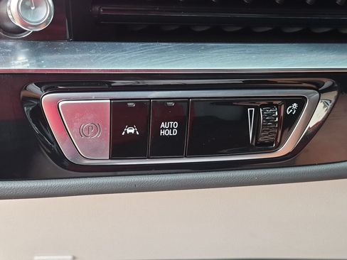 Certified 2024 Cadillac Lyriq Sport AWD/4WD image 17