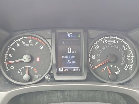 Used 2021 Toyota Tacoma SR w/ SR Convenience Package RWD image 30