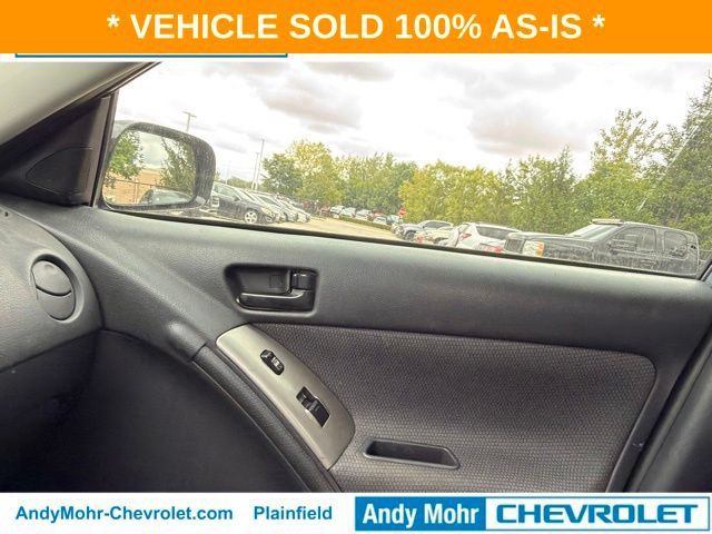 Used 2007 Pontiac Vibe w/ Sun And Sound Package FWD image 24