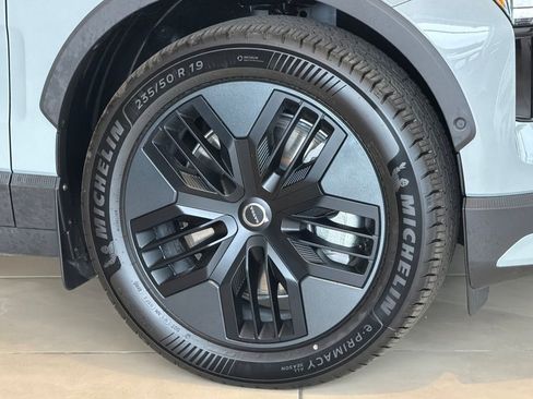 New 2026 Volvo EX30 Cross Country Ultra w/ Protection Package Premier AWD/4WD image 25