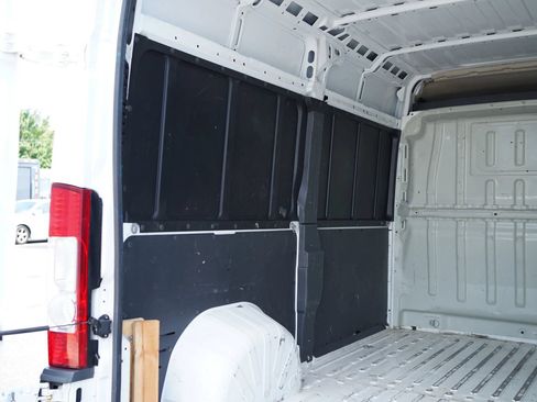 Used 2018 RAM ProMaster 1500 FWD image 11