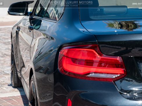 Used 2018 BMW M2 image 40