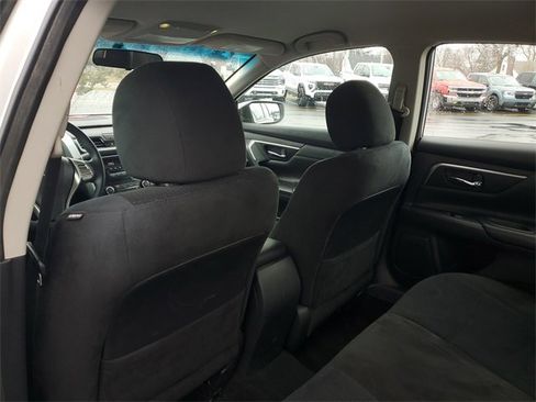 Used 2015 Nissan Altima 2.5 S w/ Power Driver Seat Package image 9