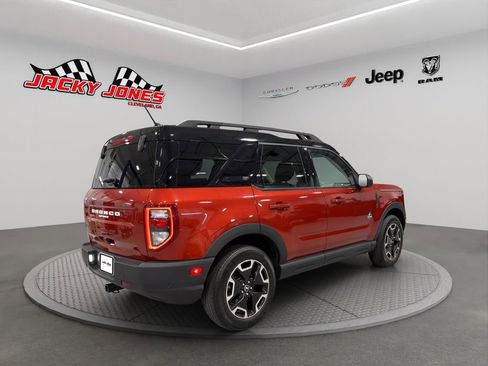 Used 2022 Ford Bronco Sport Outer Banks w/ Tech Package image 11