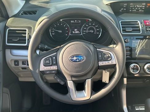 Used 2017 Subaru Forester 2.5i Premium image 15