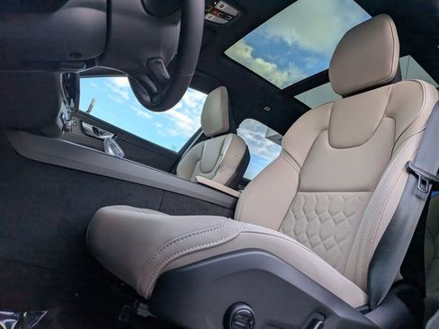 New 2026 Volvo XC60 B5 Core image 4