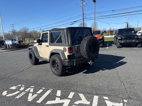 Used 2016 Jeep Wrangler Sport image 5