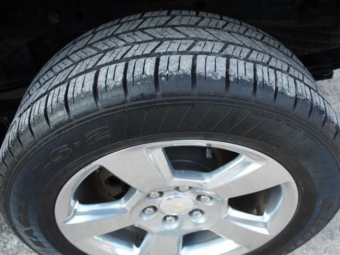 Used 2018 Chevrolet Silverado 1500 LT w/ Texas Edition image 9