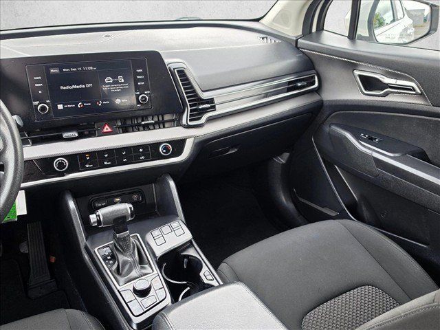 Used 2023 Kia Sportage LX AWD/4WD image 20