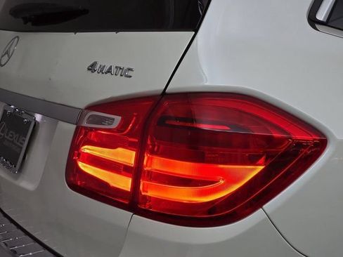 Used 2014 Mercedes-Benz GL 450 4MATIC image 33