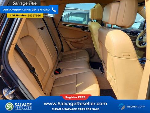Used 2015 Porsche Macan S AWD/4WD image 13