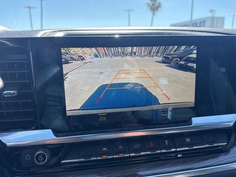 Used 2022 Chevrolet Silverado 1500 RST image 9