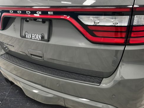 Used 2022 Dodge Durango R/T w/ Trailer Tow Group IV AWD/4WD image 43