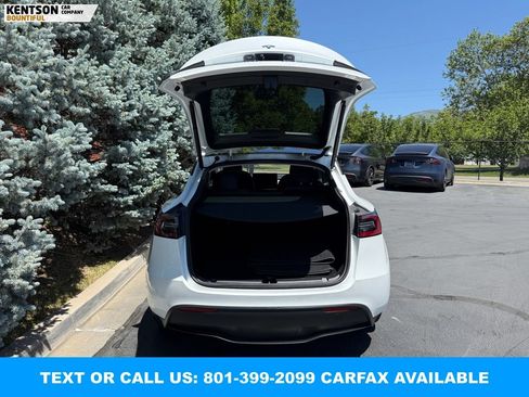 Used 2024 Tesla Model Y Long Range AWD/4WD image 29