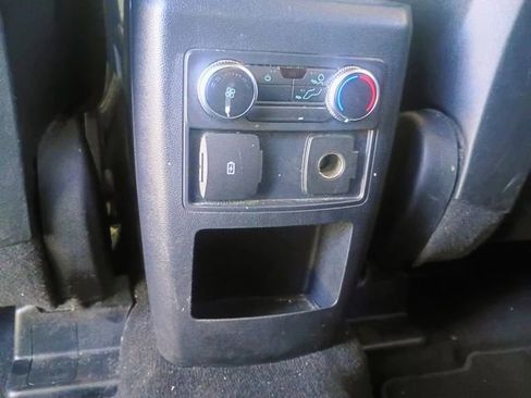 Used 2020 Ford Explorer XLT RWD image 62