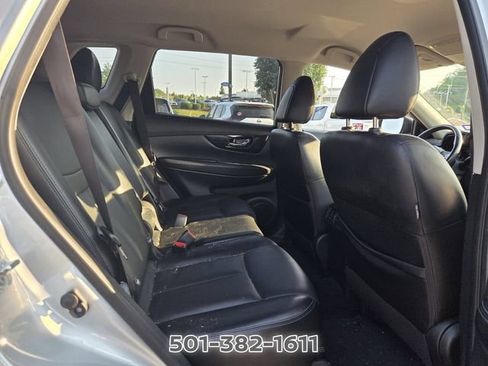 Used 2018 Nissan Rogue SL AWD/4WD image 14