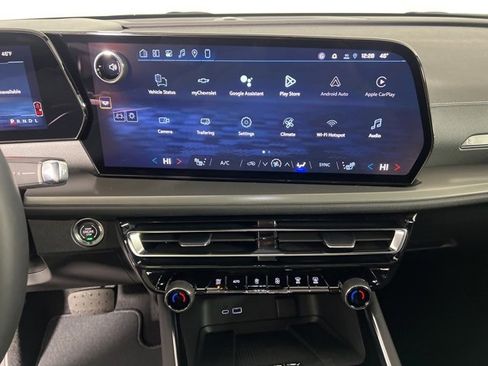 New 2026 Chevrolet Traverse LT w/ Driver Confidence Package image 20