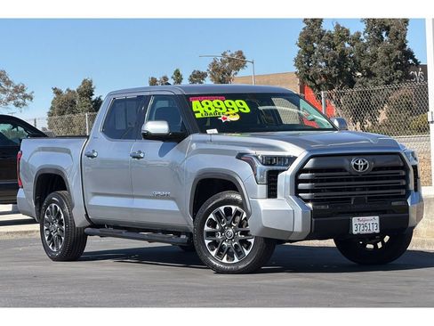 Used 2023 Toyota Tundra Limited AWD/4WD image 2