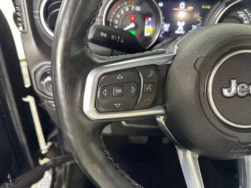 Used 2023 Jeep Wrangler Unlimited Sahara w/ Cold Weather Group image 15