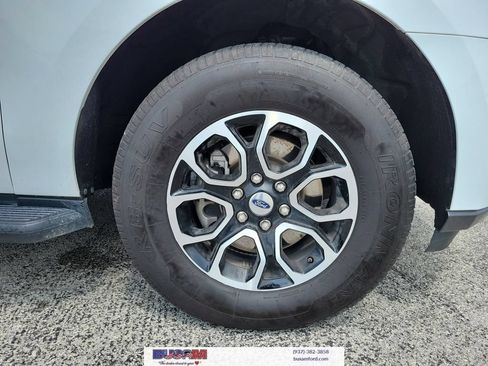 Certified 2024 Ford Expedition XLT AWD/4WD image 5
